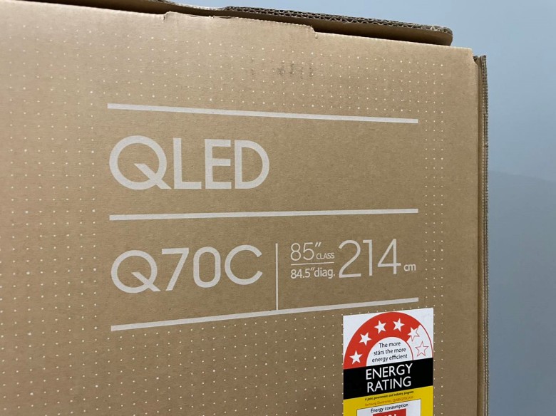 box for qled q70c 85" tv